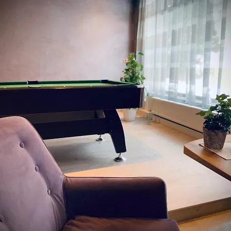 Alpina Hotel 3*