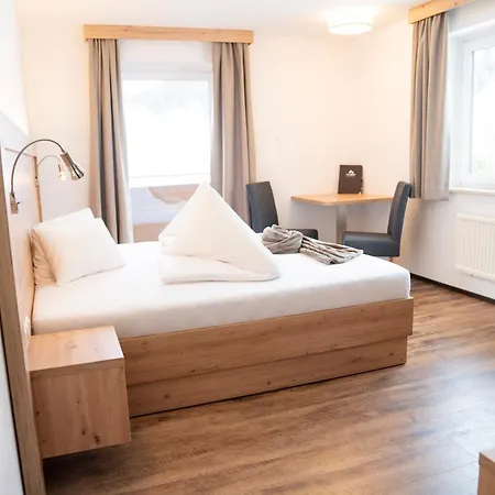 Alpina Otel 3*
