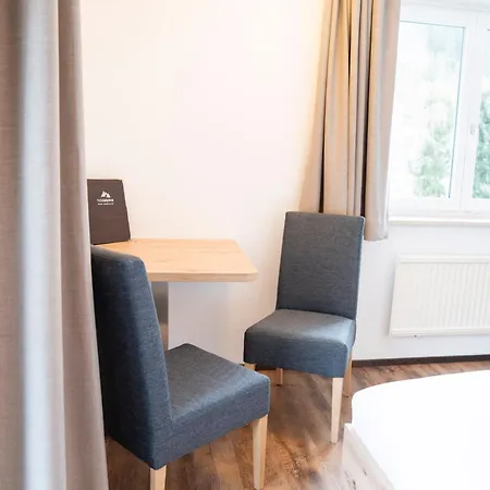 Alpina Otel