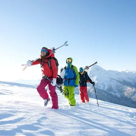 Alpina Ξενοδοχείο