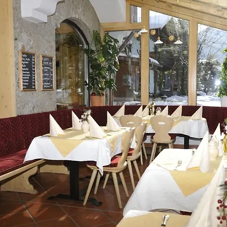 Alpina Otel 3*