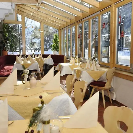 Otel Alpina