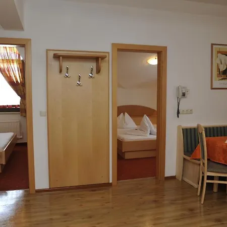 Alpina Hotel