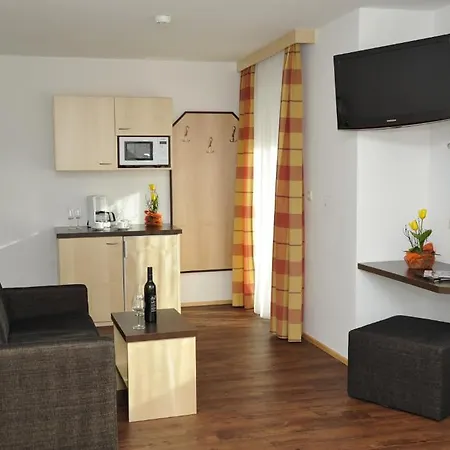 Otel Alpina